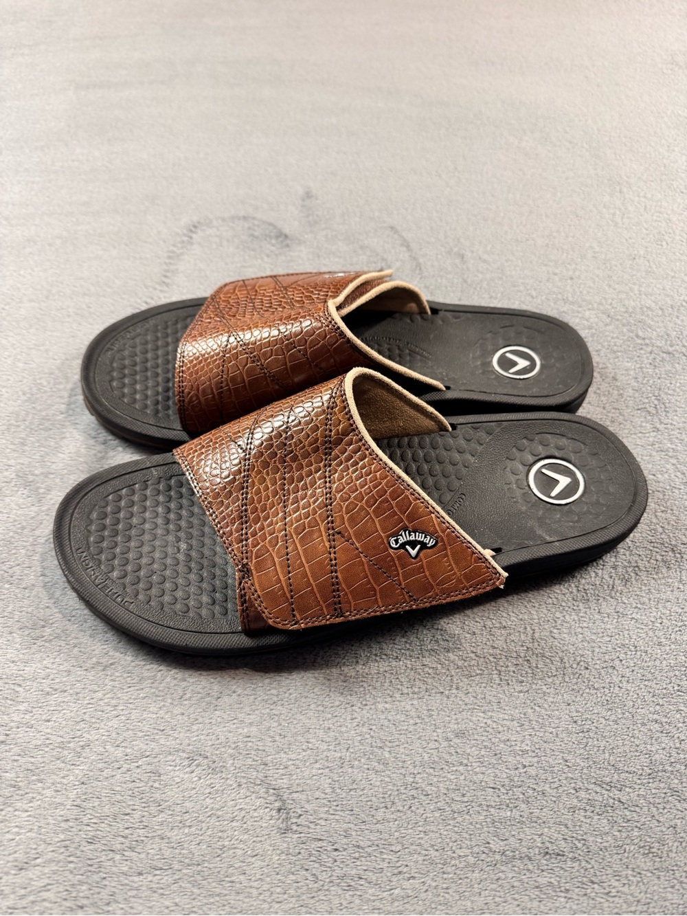 Callaway Brown Croc-Texture Men’s Slide Sandals